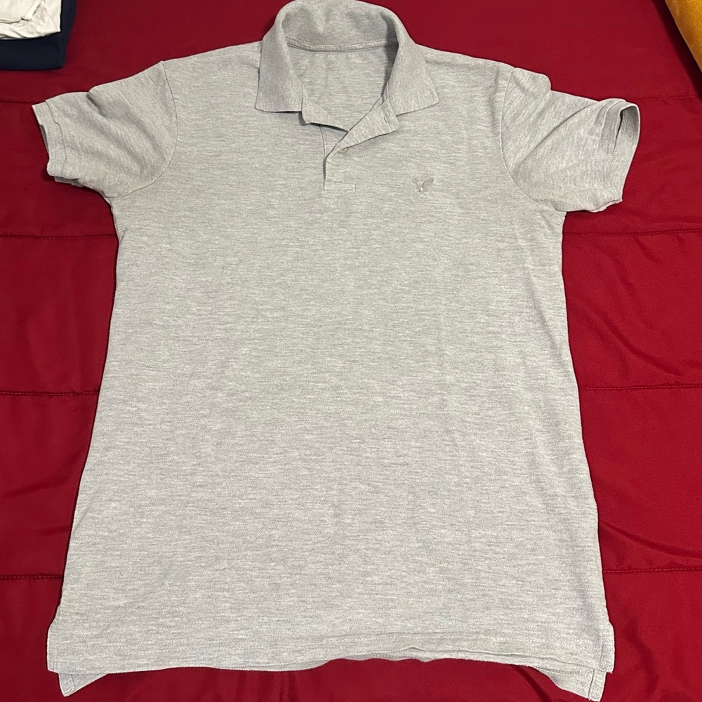 American Eagle By Payless Light Gray Polo Shirt